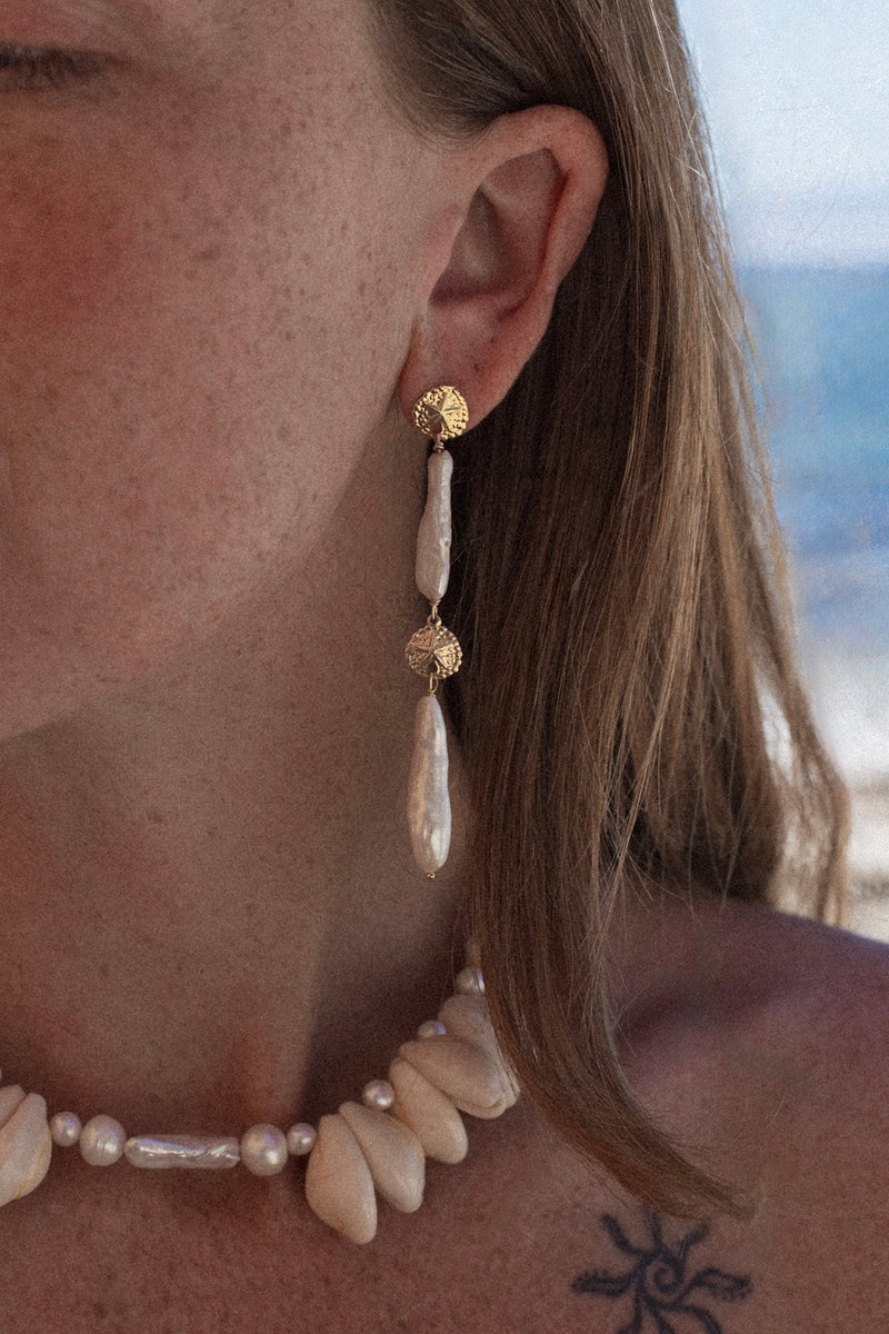 Sand dollar keshi pearl earrings - GOLD FILL