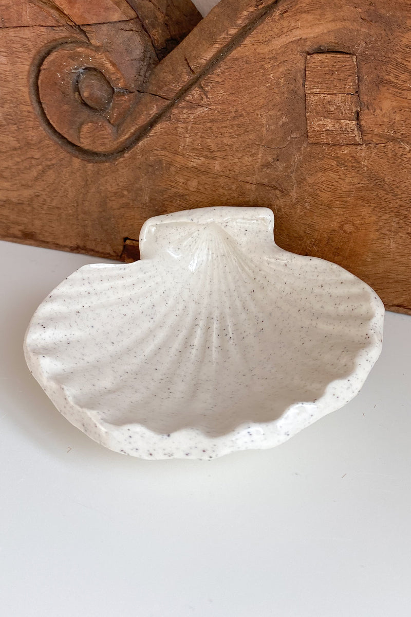 01 Scallop Shell Dish Small