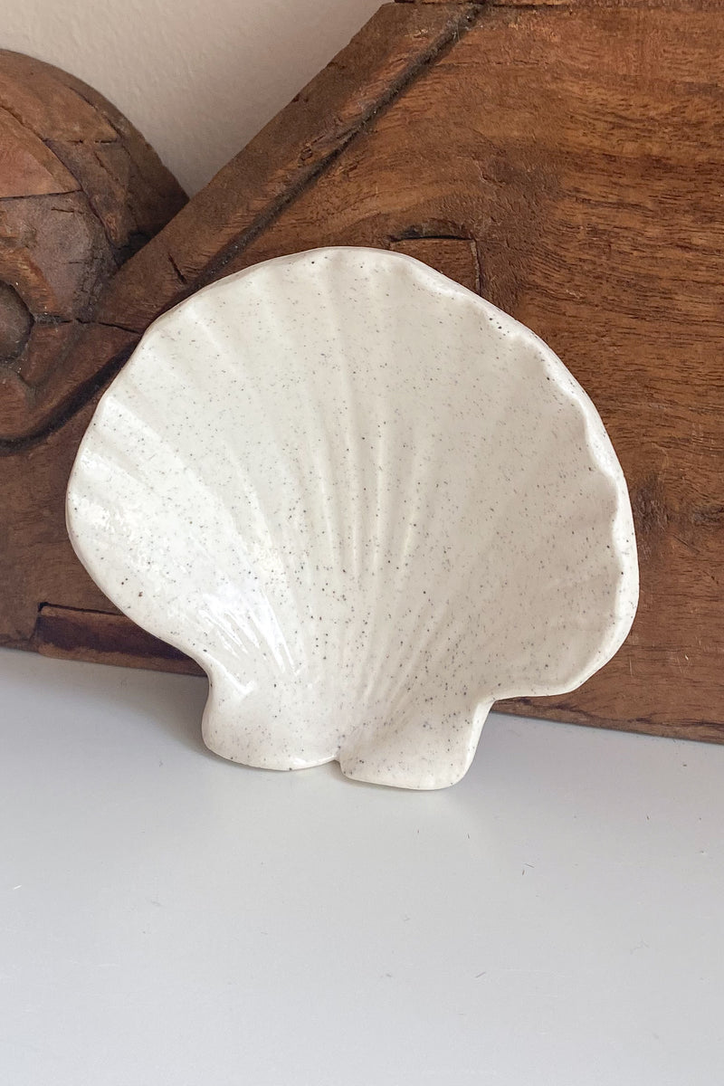 03 Scallop Shell Dish Small