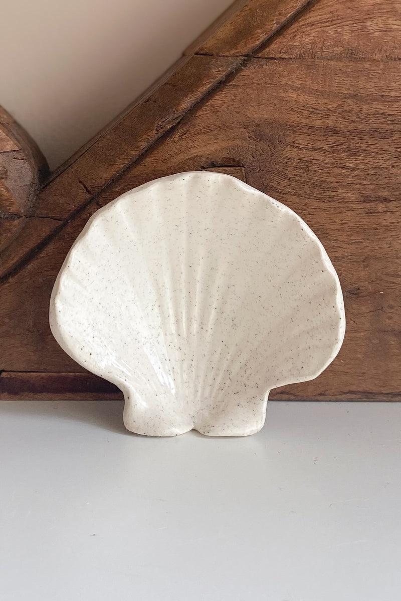 03 Scallop Shell Dish Small