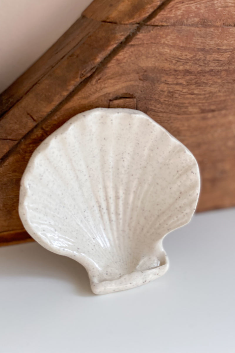 01 Scallop Shell Dish Small