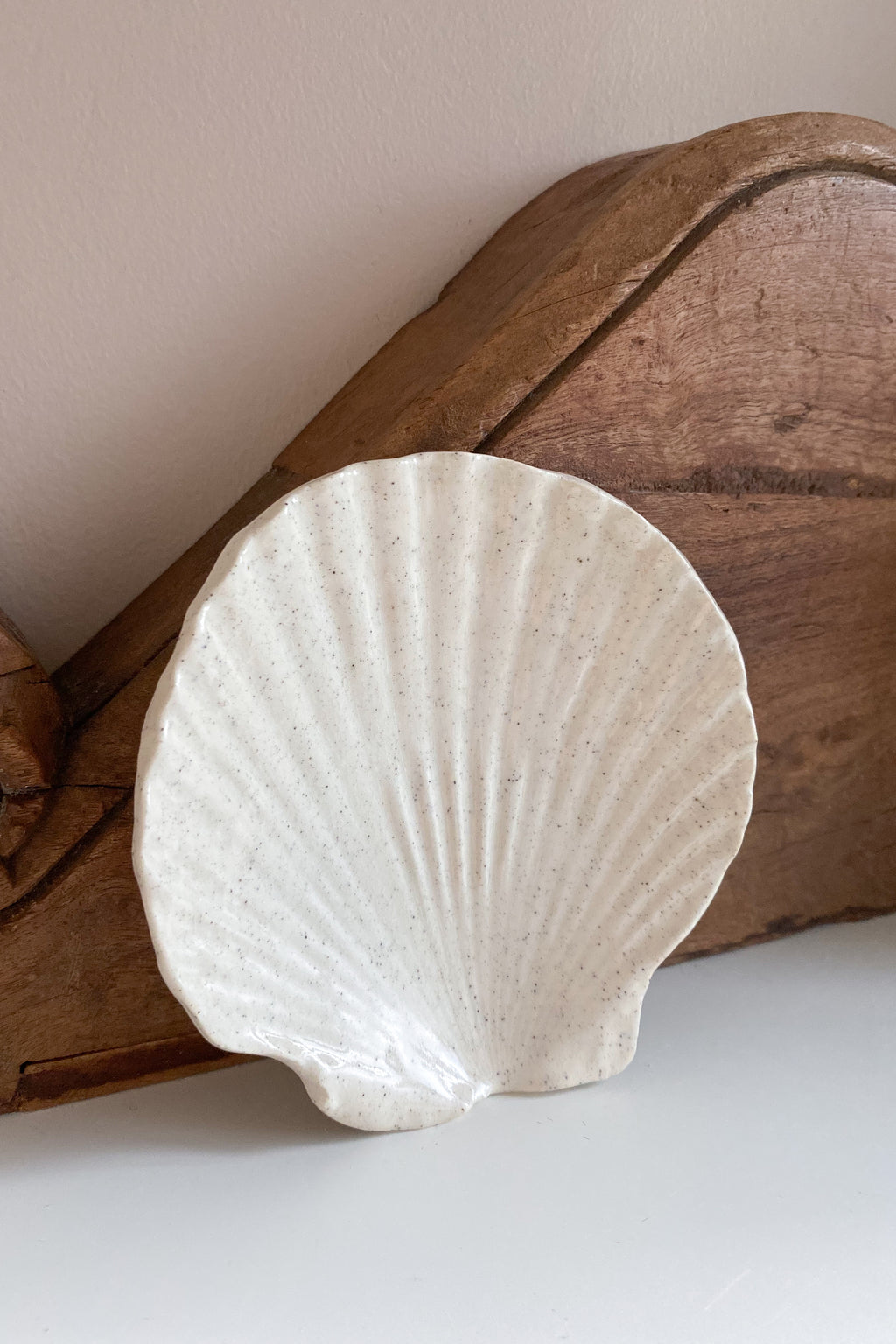 01 Scallop Shell Dish large