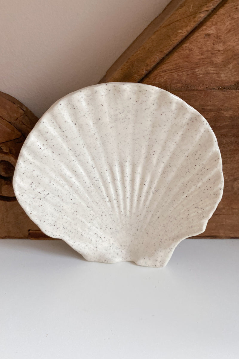 03 Scallop Shell Dish large