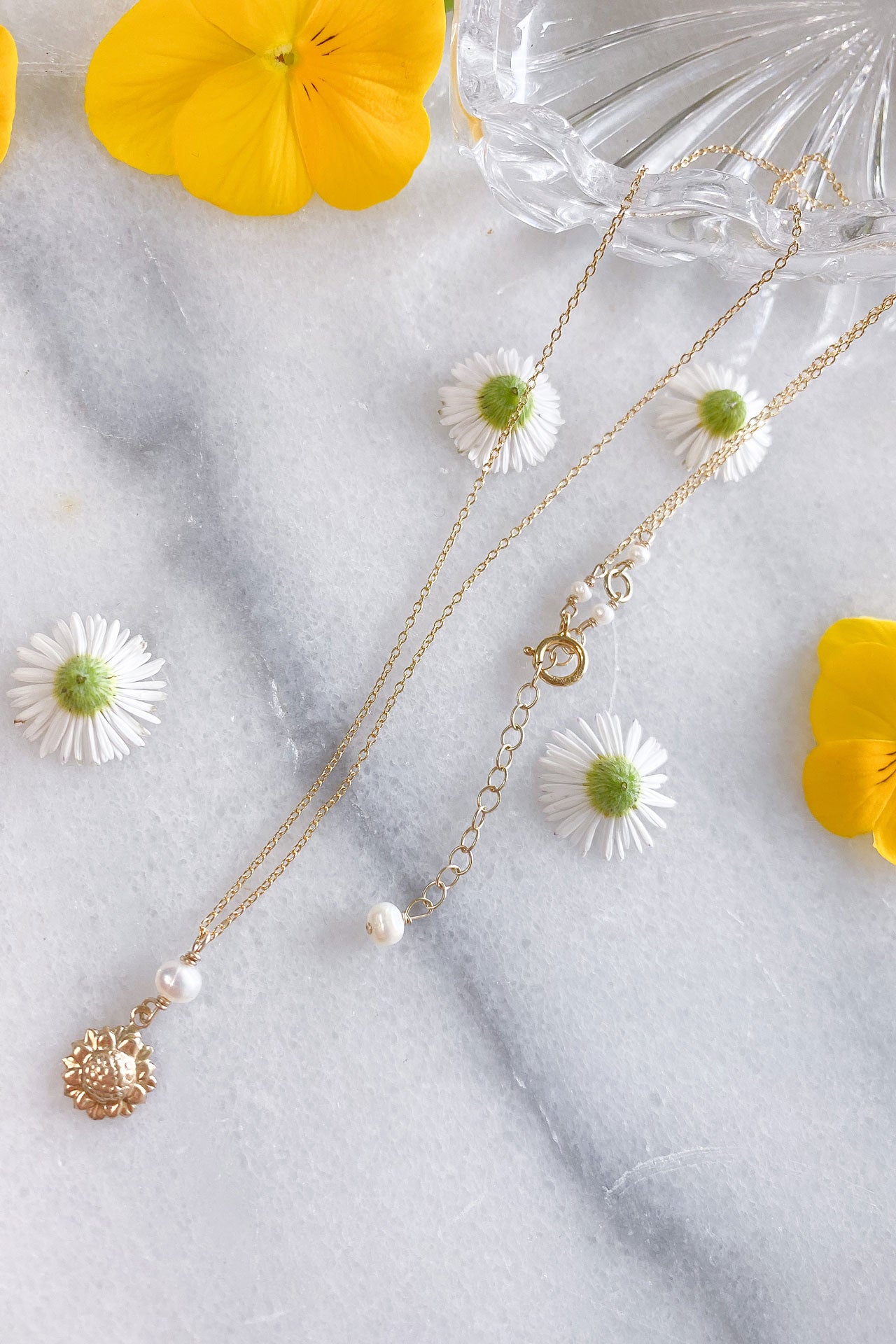 Sunflower Pearl Necklace | escapeauthority.com